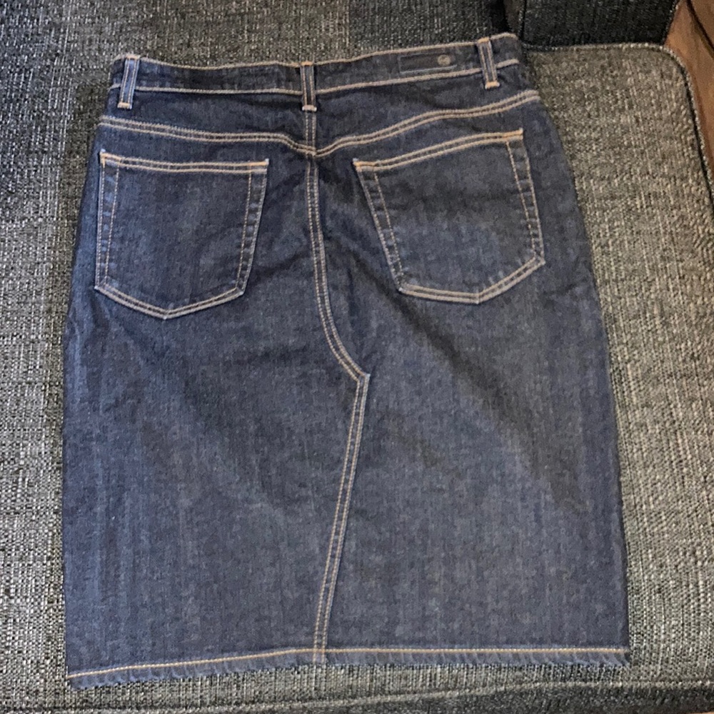 AG Emery Skirt - Picture 2 of 4